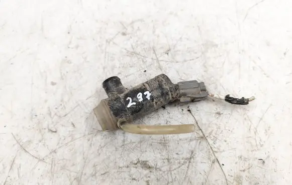 Subaru Legacy Windscreen/windshield washer pump