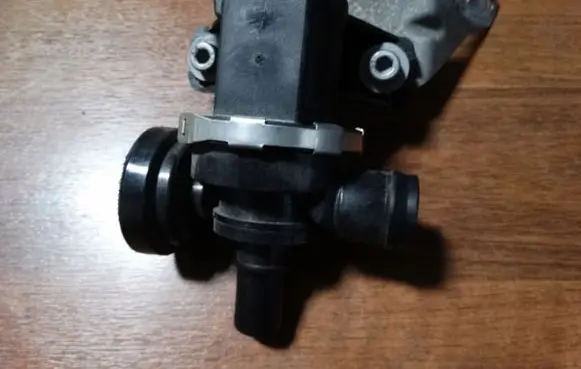 BMW 7 G11 G12 Piston 7367804