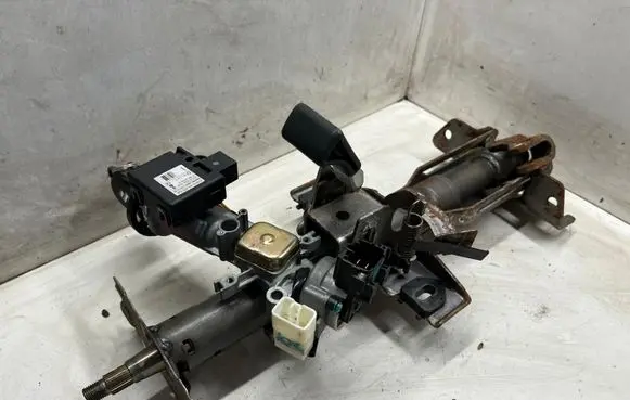 Suzuki Grand Vitara II Steering wheel axle 70725