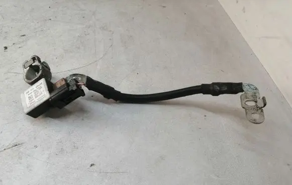 Hyundai i30 Positive cable (battery) 37180A6000 6458480