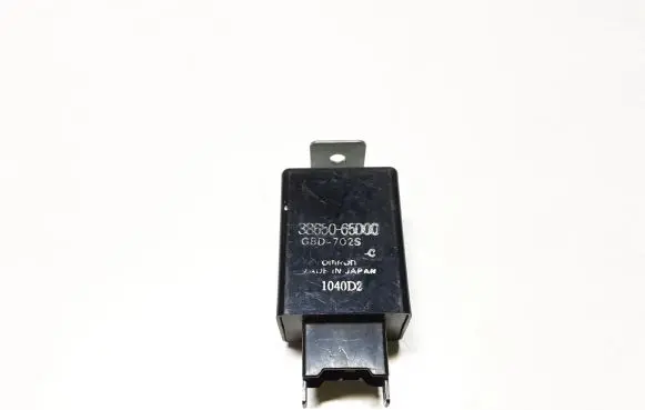 Suzuki Grand Vitara I Window wiper relay 3865065D00 G8D702S