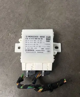 Mercedes-Benz E A207 Parking PDC control unit/module A2129009505 2129009505 A2129011500