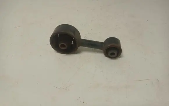 KIA Sportage Engine mount bracket
