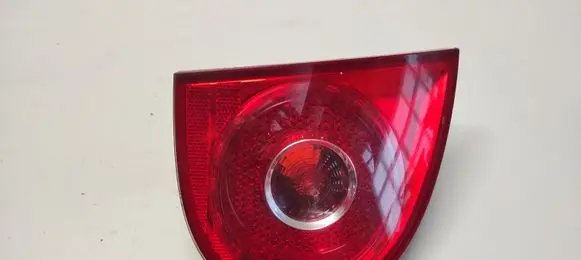Volkswagen Golf V Tailgate rear/tail lights 1K6945093E