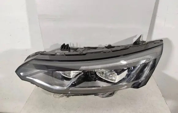 Renault Talisman Headlight/headlamp 260602488R 89911939