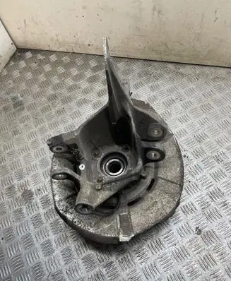 BMW 5 GT F07 Rear wheel hub spindle/knuckle