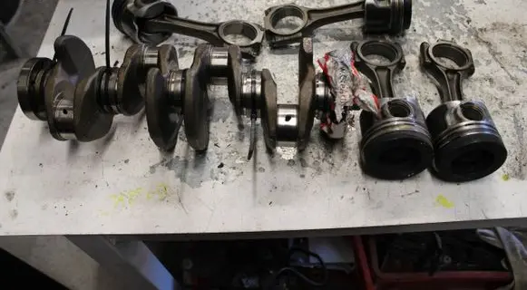 Audi A4 S4 B8 8K Crankshaft 03G105212C