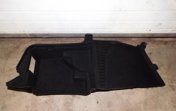 Audi A8 S8 D2 4D Trunk/boot lower side trim panel 4D0863881B