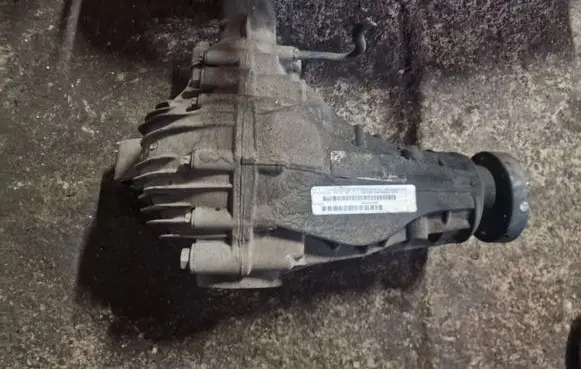 Mercedes-Benz ML W164 Front differential A1643302102