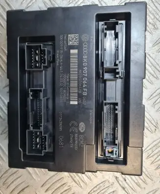 Audi A4 S4 B8 8K Comfort/convenience module 8K0907064FB
