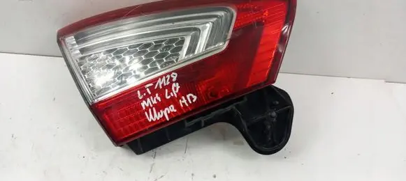 Ford Mondeo MK IV Tailgate rear/tail lights