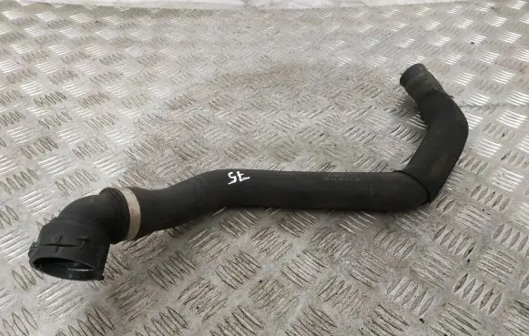 Audi A8 S8 D4 4H Engine coolant pipe/hose 4H0121101AC