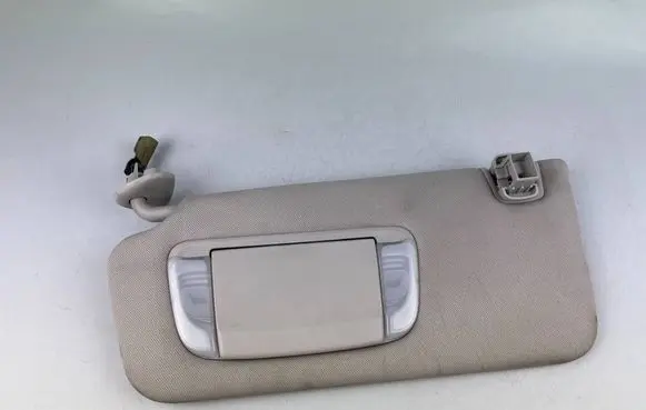 Sun visor