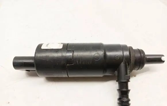 Audi A6 S6 C5 4B Headlight washer pump 3B0955681A 001017