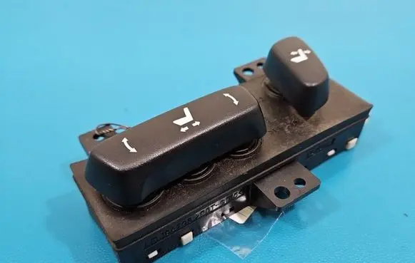 Lexus NX Seat control switch 18A703 IMPRK1575425
