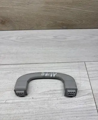 BMW 5 E60 E61 Front interior roof grab handle 9143516