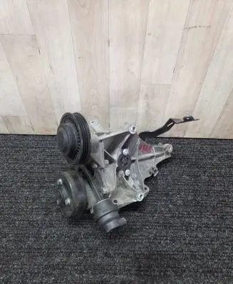 BMW 3 F30 F35 F31 Water pump 11517644810 7644810 11518638494