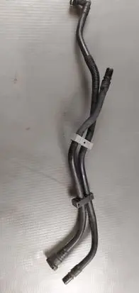 Engine coolant pipe/hose