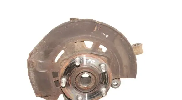 Toyota Avensis T270 Front wheel hub