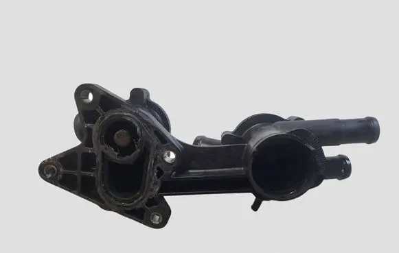 Volkswagen Golf VI Thermostat/thermostat housing 03C121026AC
