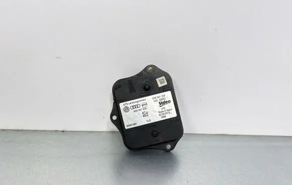 Volkswagen PASSAT B8 Light module LCM 3G0941329