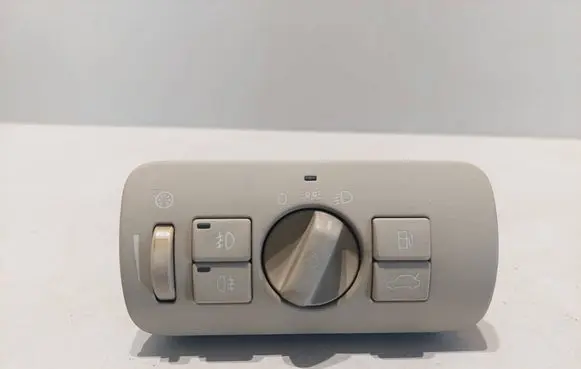 Volvo XC60 Light switch 30739422 04067323