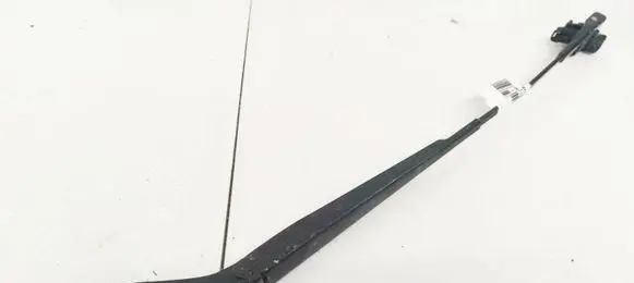 Mazda 3 I Front wiper blade arm BP4KB