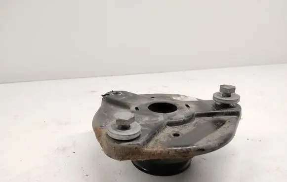 Mercedes-Benz Vito Viano W447 Front upper strut mount A6393230720