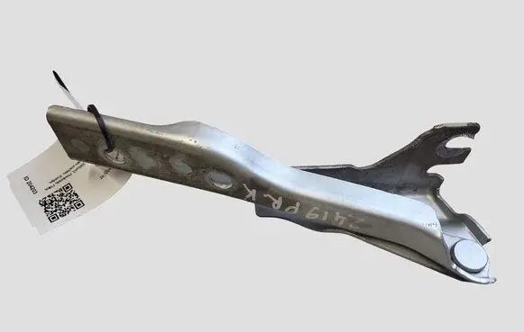 Volkswagen Polo V 6R Engine bonnet/hood hinges 6R0823301A