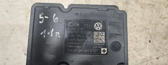 Volkswagen Touran II ABS Pump 1K0907379BJ 10061937241 10096103523