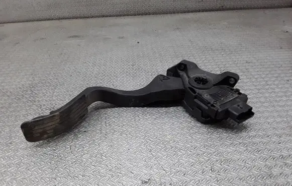 Peugeot 1007 Accelerator throttle pedal 9671433780