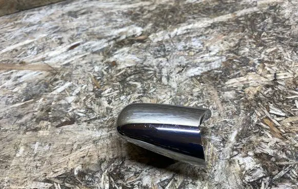 Infiniti QX80 Rear door handle cover 