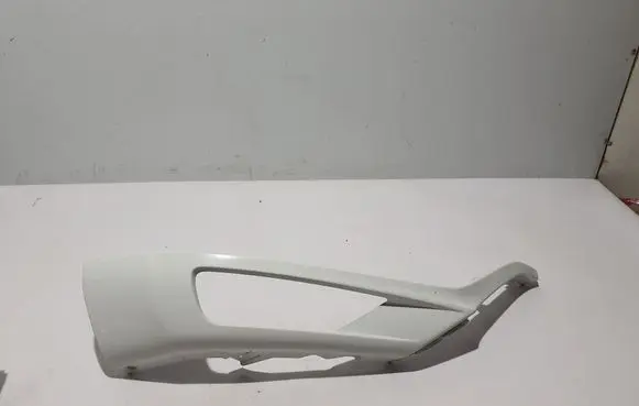Volvo XC90 Front bumper splitter molding 31383801