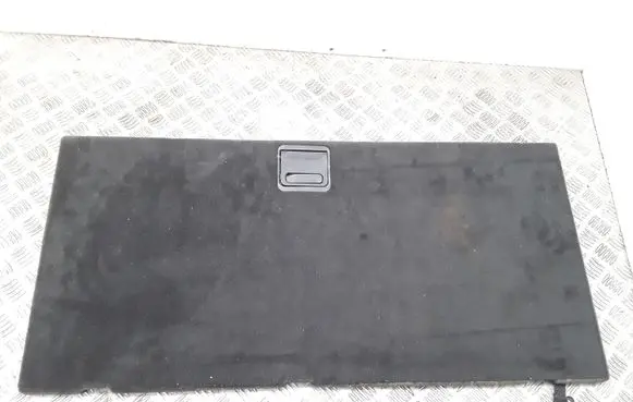 Mercedes-Benz E W124 Trunk/boot floor carpet liner 
