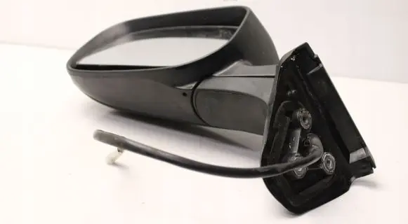 Toyota Auris 150 Front door electric wing mirror 