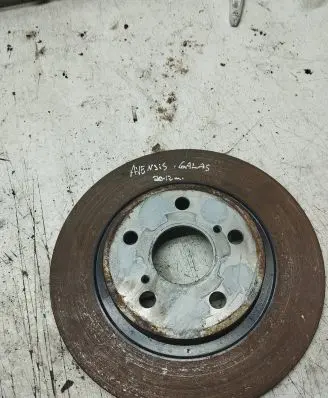 Toyota Avensis T270 Rear brake disc