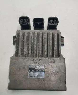Toyota RAV 4 (XA30) Fuel injection control unit/module 8987120070 1310001371