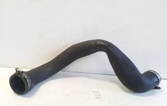 Ford Galaxy Intercooler hose/pipe DS736K683DH