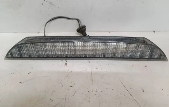 Citroen C-Crosser Third/center stoplight