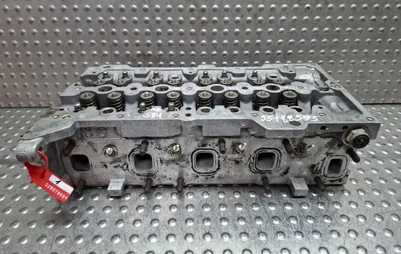 Opel Corsa D Engine head S26279584 55188595