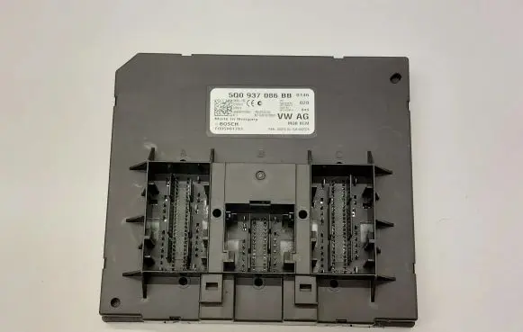 Volkswagen PASSAT B8 Comfort/convenience module 5Q0937086BB