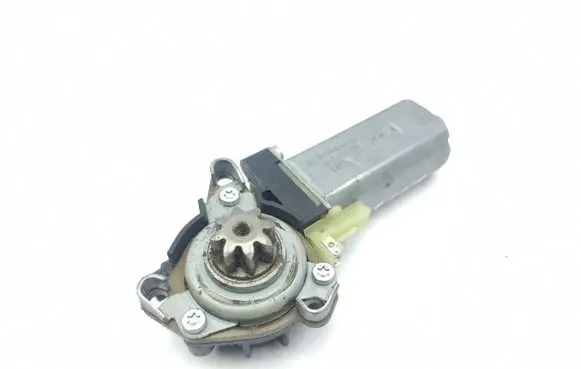 Mercedes-Benz GLK (X204) Seat adjustment motor 82028922