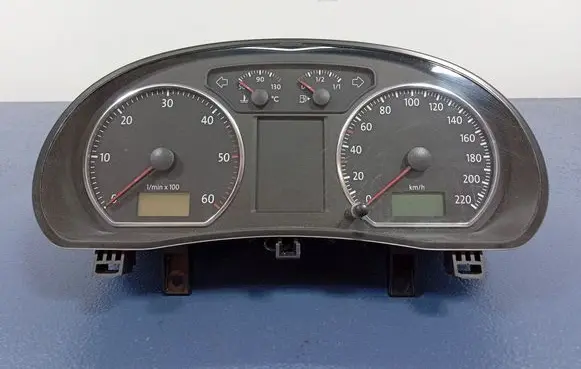 Volkswagen Polo IV 9N3 Speedometer (instrument cluster) 6Q0920822L