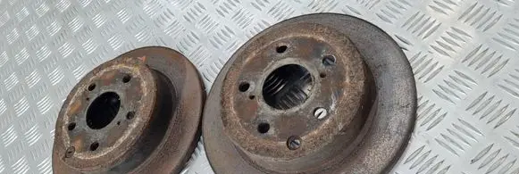 Toyota RAV 4 (XA30) Rear brake disc