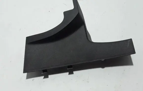 Renault Arkana Rear sill trim cover D28332JL000