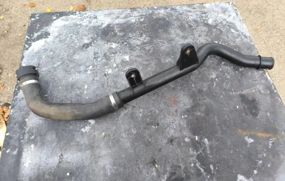 Citroen Jumper Engine coolant pipe/hose H16300