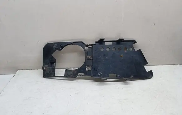 BMW 3 E90 E91 Fog light bracket 7892112 51117892112
