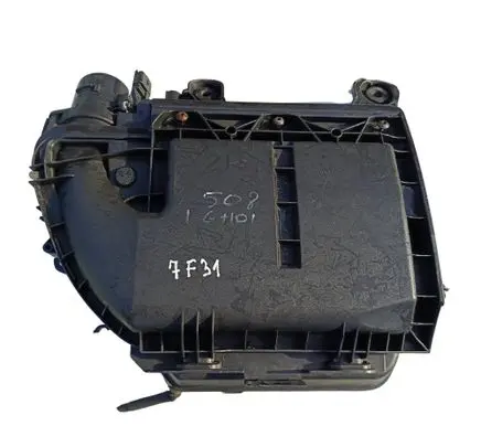 Peugeot Partner Air filter box 9673061080 1039257