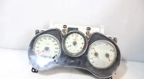 Toyota RAV 4 (XA20) Clock 