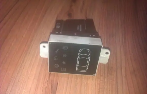 Ford Mondeo MK II Screen/display/small screen 97bb10k910aa